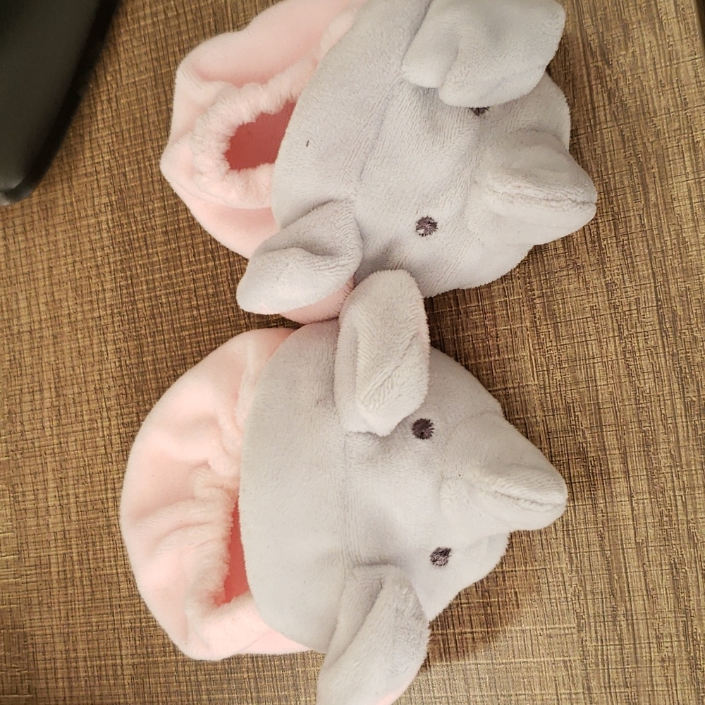 baby infant slippers elephant